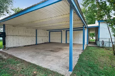 1192 County Road 225, Bluffton, TX 78607 - Photo 32