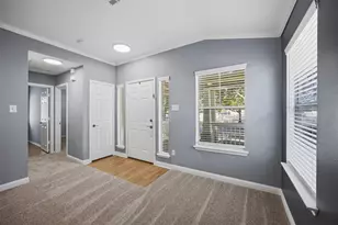 945 King Cotton Ln, Round Rock, TX 78664 - Photo 10