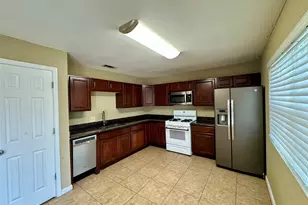 2409 Village Walk, Austin, TX 78744 - Photo 6