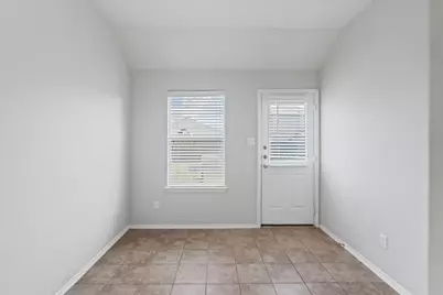 18420 Cloudmore Lane, Elgin, TX 78621 - Photo 16