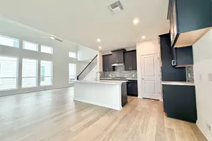 389 Young St, Buda, TX 78610 - Photo 6