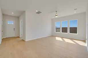 8513 Dongan Dr, Austin, TX 78744 - Photo 12