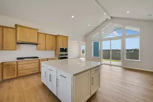 8513 Dongan Dr, Austin, TX 78744 - Photo 4