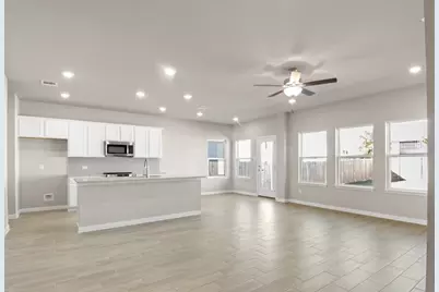 108 Outlaw Drive, Jarrell, TX 76537 - Photo 4