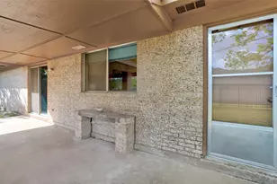 2303 Dawn Dr, Georgetown, TX 78628 - Photo 24