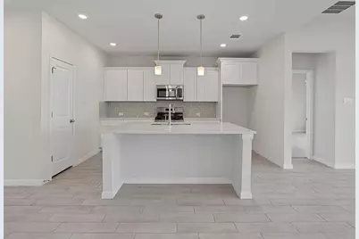 129 Arena Drive, Liberty Hill, TX 78642 - Photo 6