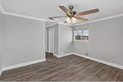 8602 Colonial Drive, Austin, TX 78758 - Photo 12