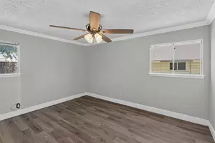 8602 Colonial Dr, Austin, TX 78758 - Photo 14
