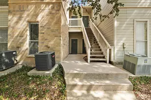 2450 Wickersham Ln, Austin, TX 78741 - Photo 12