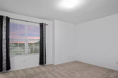 148 Rowdy Yates Way, Jarrell, TX 76537 - Photo 26