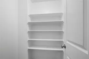 148 Rowdy Yates Wy, Jarrell, TX 76537 - Photo 24