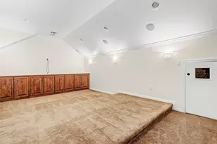808 Horseback Hollow Dr, Austin, TX 78732 - Photo 18