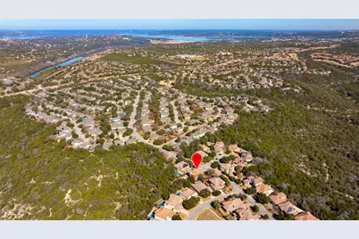 808 Horseback Hollow Drive, Austin, TX 78732 - Photo 32