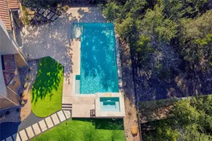 808 Horseback Hollow Dr, Austin, TX 78732 - Photo 4