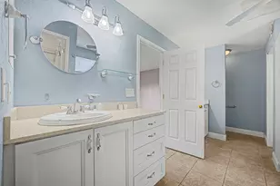 537 Mesa Dr, Del Valle, TX 78617 - Photo 14