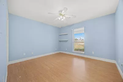 537 Mesa Drive, Del Valle, TX 78617 - Photo 8