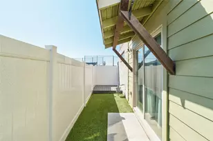 8101 Frida Bend, Austin, TX 78744 - Photo 30