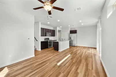 8101 Frida Bend, Austin, TX 78744 - Photo 12