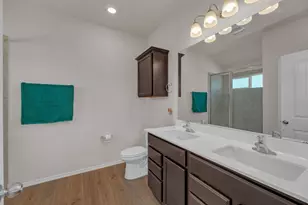 1704 T H Johnson Dr, Taylor, TX 76574 - Photo 22