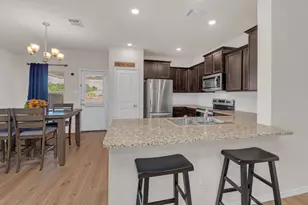 1704 T H Johnson Dr, Taylor, TX 76574 - Photo 14