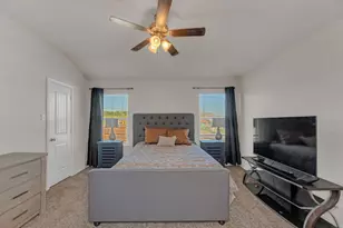 1704 T H Johnson Dr, Taylor, TX 76574 - Photo 20