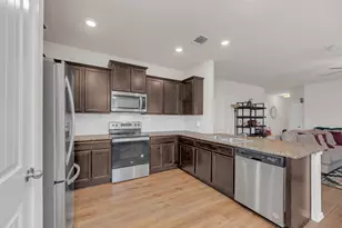 1704 T H Johnson Dr, Taylor, TX 76574 - Photo 8