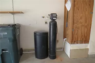 201 Norwood Street W, Georgetown, TX 78628 - Photo 40