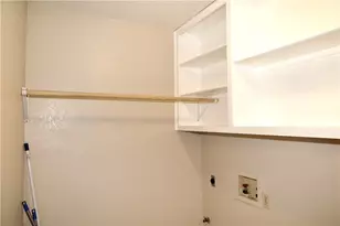 201 Norwood Street W, Georgetown, TX 78628 - Photo 32