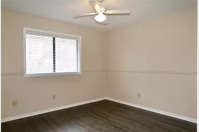 201 Norwood Street W, Georgetown, TX 78628 - Photo 28