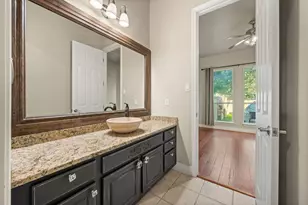 901 Palos Verdes, Leander, TX 78641 - Photo 24