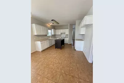 161 Strawn, Kyle, TX 78640 - Photo 6