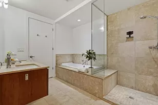 210 Lee Barton Dr, Austin, TX 78704 - Photo 18