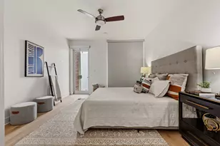 210 Lee Barton Dr, Austin, TX 78704 - Photo 16