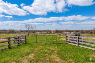 839 Smith Rd, Rockdale, TX 76567 - Photo 1