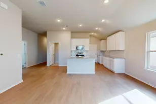 9204 Corvallis Dr, Austin, TX 78747 - Photo 4