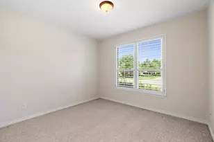 900 Heritage Oaks Bend, Georgetown, TX 78633 - Photo 16