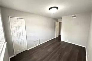 8302 Briarwood Ln, Austin, TX 78757 - Photo 4