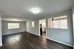 8302 Briarwood Ln, Austin, TX 78757 - Photo 2