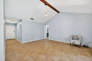 10004 Woodhaven Dr, Austin, TX 78753 - Photo 4