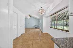 10004 Woodhaven Dr, Austin, TX 78753 - Photo 10