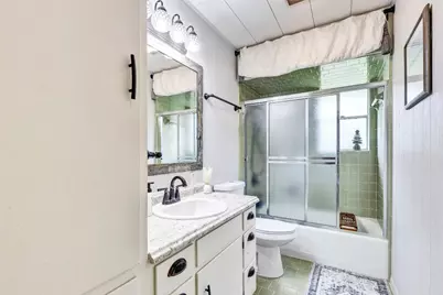 18700 San Marcos Highway, Martindale, TX 78655 - Photo 14