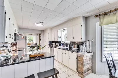 18700 San Marcos Highway, Martindale, TX 78655 - Photo 10