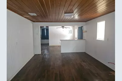 907 Neches Street, Lockhart, TX 78644 - Photo 18