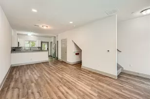 12264 Abbey Glen Ln, Austin, TX 78753 - Photo 2