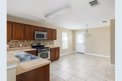 190 Quarter Avenue, Buda, TX 78610 - Photo 10