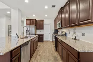 11306 Runnel Ridge Rd, Manor, TX 78653 - Photo 6