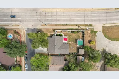 6601 Vougeot Drive, Austin, TX 78744 - Photo 16