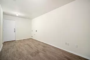 11112 Chatam Berry Ln, Austin, TX 78748 - Photo 14