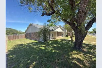 1614 Braker Lane #B, Austin, TX 78758 - Photo 2