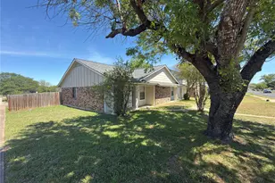 1614 Braker Ln, Austin, TX 78758 - Photo 2